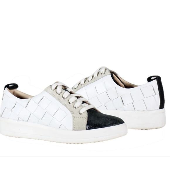 DIBA TRUE Yuli Ana Sneaker in White and Black Leather, Size 11, New in Box - Picture 1 of 16